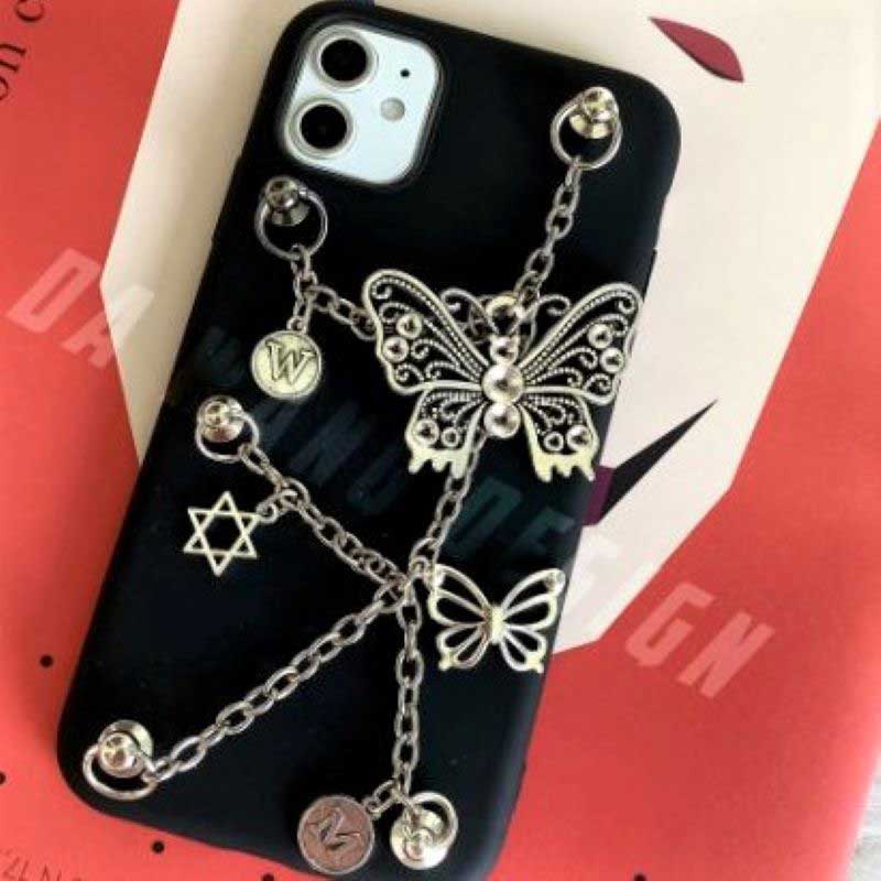 【メール便送料無料】蝶がかっこいさを増す♪ブラックケースにバタフライとプチパンクなスマホケースiPhone6/6S,6/6SPlus,7/8,7/8Plus,iPhoneX/Xs,iPhoneXR,iPhoneXS Max,iPhone11,11Pro,11Pro Max