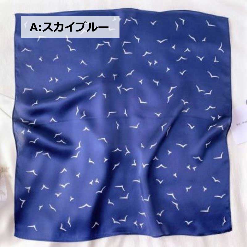 【メール便送料無料】シルク ショール スカーフ ストール かわいい 可愛い カワイイ キレイ エレガント スタイリッシュ 華やか おしゃれ お洒落 大人 女性らしい 気品 大判 季節 ショルダーバッグ バッグ オールシーズン カモメ 動物 鳥 ブルー ホワイト スカイブルー