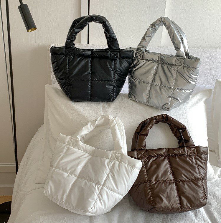 シャイニー中綿トート