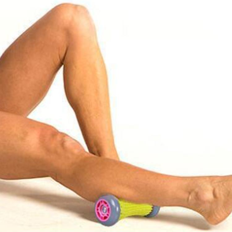 送料無料 柔道整復師が推薦 つぼコロくん 足つぼ 足ツボ 棒 足裏マッサージ 足ツボマット 健康グッズ プレゼント リラックス グッズ 健康器具 マッサージ器 父の日 母の日 誕生日 足ツボマッサージ 青竹踏み 青竹ふみ 竹踏み