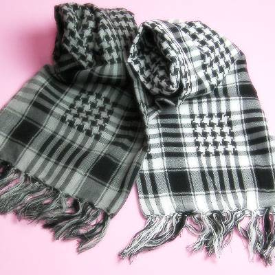 チェック柄ストールB