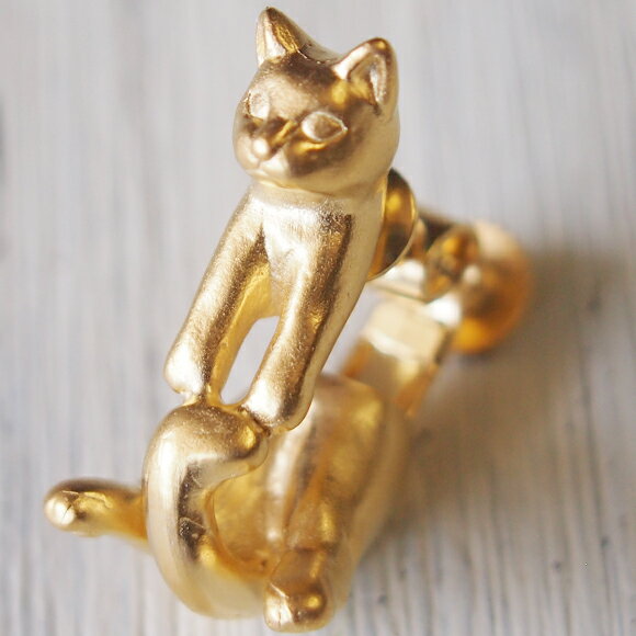 naturama(ナチュラマ) 猫イヤリング “グリ” 真鍮 ゴールド 片耳 [AY14-G] アクセサリー作家・加藤心姿さんの手作りアクセサリー・ハンドメイドジュエリー ねこ ネコ 個性的 日本製 国産