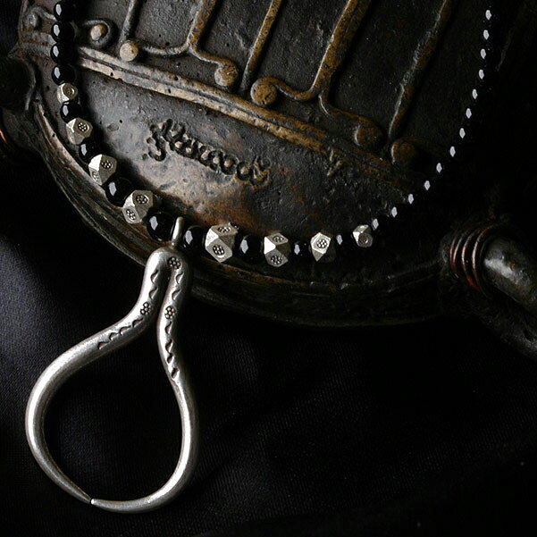 ����� ² ����С� �����ε��� ���˥��� �ӡ��� �ͥå��쥹 ��� ��ǥ����� ����γѥڥ����� ����� SV950