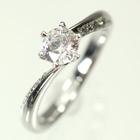 婚約指輪 プラチナ・ダイヤモンド0.5ct(F・VVS・3EX・H&C・中央宝石鑑定書付) エンゲージリング (婚約指輪) プロポーズリング