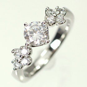 婚約指輪 プラチナ・ダイヤモンド0.5ct(F・VS・3EX・H&C・中央宝石鑑定書付)エンゲージリング(婚約指輪)プロポーズリング