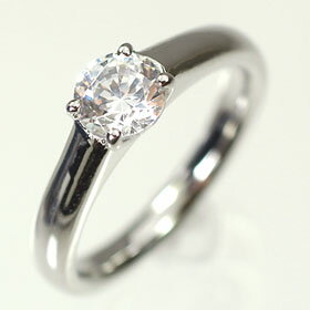 婚約指輪 プラチナ・ダイヤモンド0.7ct（F・VVS・3EX・H&C・中央宝石鑑定書付） エンゲージリング（婚約指輪） プロポーズリング