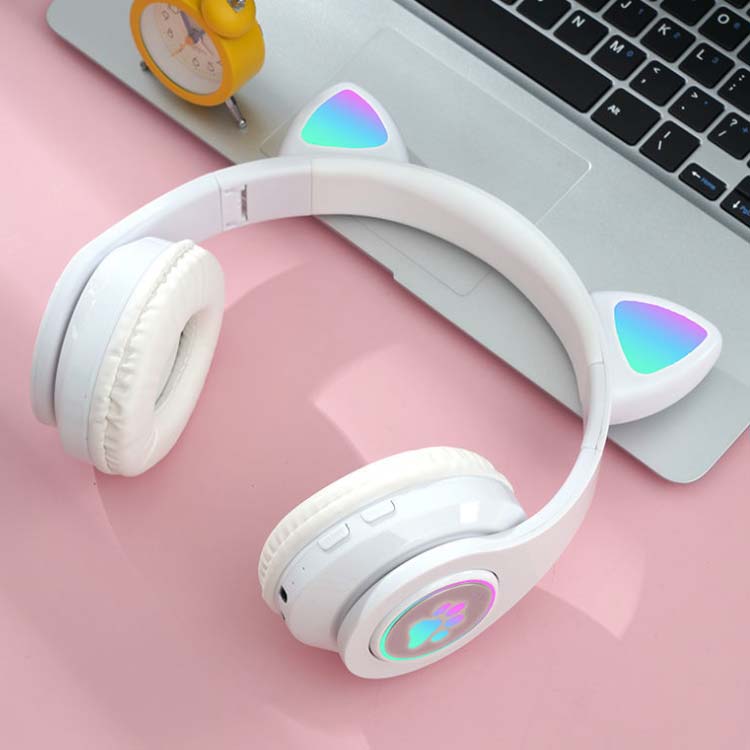 ヘッドフォン ヘッドホン ワイヤレス　LEDライト ネコ耳ヘッドフォン bluetooth5.0 マイク付き ゲーミングヘッドセット 猫耳 ワイヤレスヘッドフォン 有線