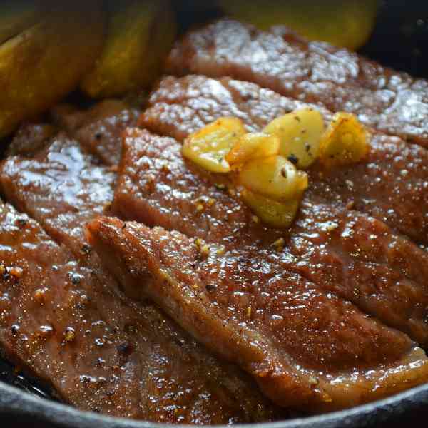 飛騨牛 ステーキ ミスジ 100g 2枚セット 和牛 高級 肉 お取り寄せ グルメ 牛肉 ブランド牛 霜降り 希少部位 ギフト 内祝い お祝い お歳暮 お中元 贈り物 プレゼント ddiissmm-10044945 DISM & Co. サンプル画像3