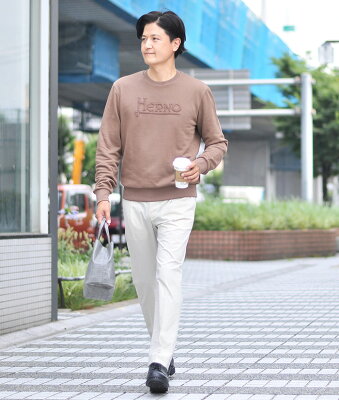 ファッション メンズ 40代 50代のミドル世代が楽しむコーディネート スナップ 22春夏新作の最新の着こなし ファッション メンズ 40代 50代のミドル世代が楽しむコーディネート スナップ 22春夏新作の最新の着こなし