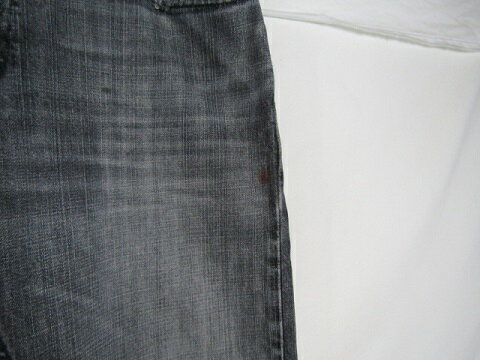 W31インチ L30 Levi's リーバイス　505　ブラックデニムパンツ　ストレートフィット　先染め【中古】【SMALL】【メンズ】