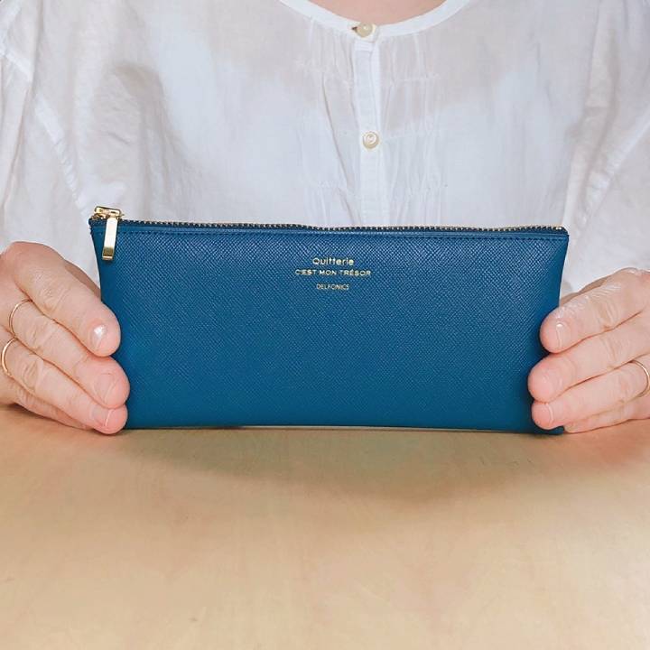 【ポイント5倍】キトリ フラット ペンケース デルフォニックス シンプル Quitterie DELFONICS おしゃれ かわいい 筆箱 無地 レディース 女性 大人 カラフル デルフォニクス ファスナー ペンケース 500343 smith 【メール便】 desklabo-10001026 文具 雑貨 DESK LABO下北沢 サンプル画像2