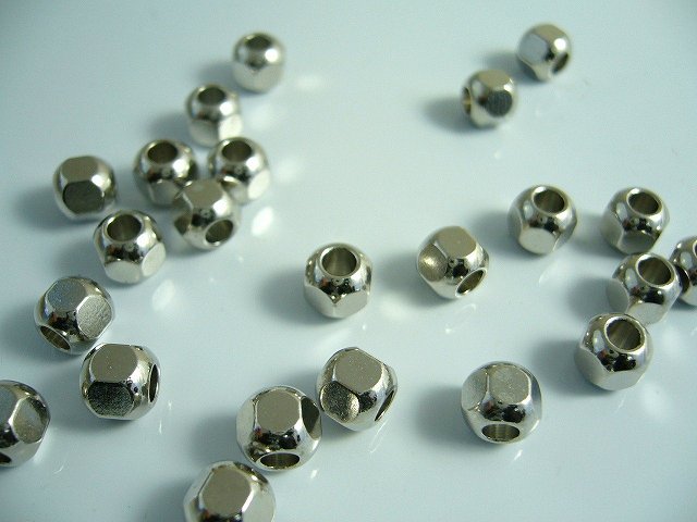 樂天商城 - ビーズクラブ メタルビーズ ロンデル 銀 丸 多面 50個 7mm シルバー ブレスレット ネックレス 金具 金属ビーズ パーツ R-026