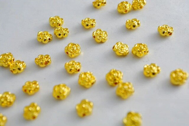 乐天商城 - ビーズクラブ ロンデル メタルビーズ 立体 薔薇 ばら 金 6mm 50個 ブレスレット ネックレス 金具 金属ビーズ パーツ