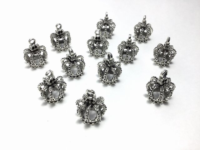 10個 ビーズクラブ チャーム 王冠 丸クラウン シルバー 17mm ピアス イヤリング パーツ ハンドメイド