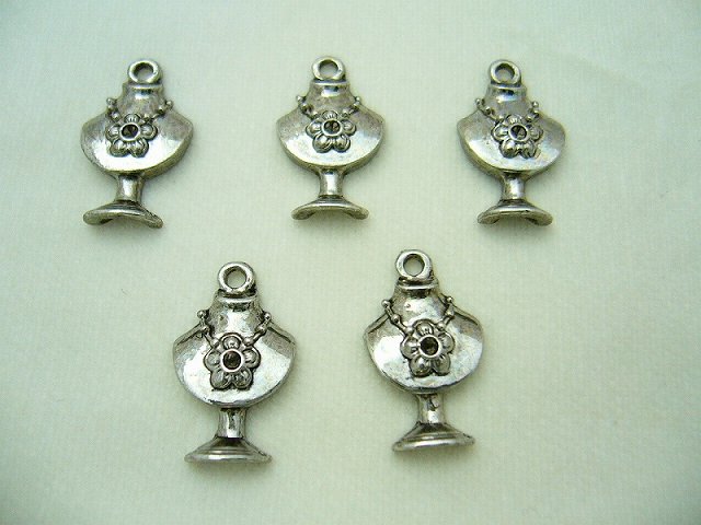 乐天商城 - ビーズクラブ チャーム ネックレス シルバー 10個 20mm チャーム キーホルダー ネックレス 飾り ピアス