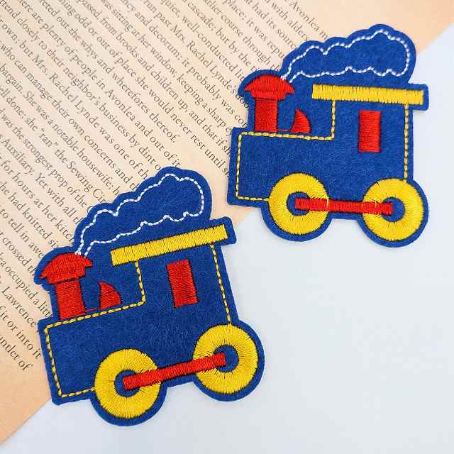 樂天商城 - アイロンワッペン 汽車 52mm×54mm 2枚セット W-16 乗り物 ブルー 刺繍ワッペン 手芸 アップリケ 入園 入学 子供 ハンドメイド ビーズクラブ