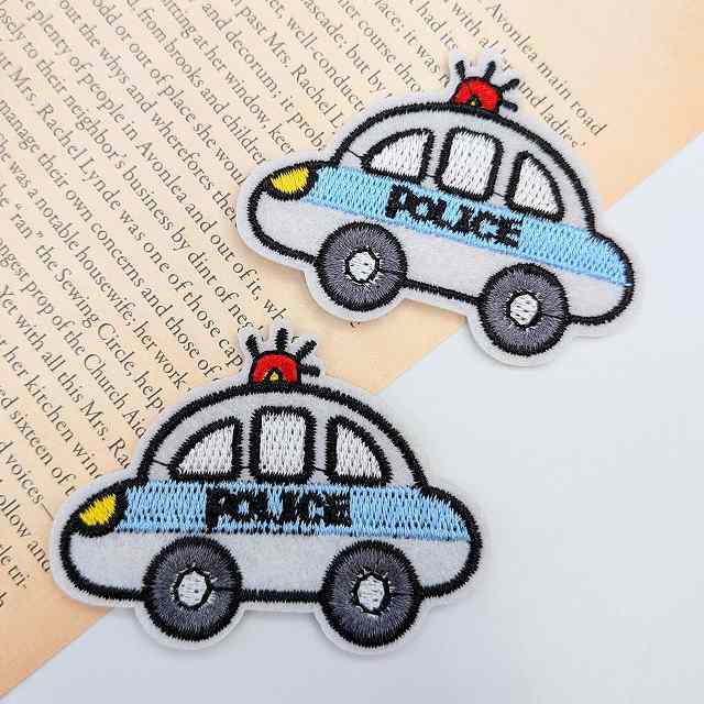 乐天商城 - アイロンワッペン パトカー 46mm×61mm 2枚セット W-18 乗り物 ホワイト 刺繍ワッペン 手芸 アップリケ 入園 入学 子供 ハンドメイド ビーズクラブ