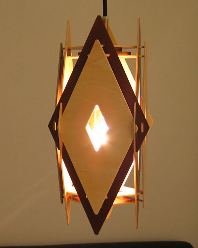 立体的な造形美を表現したライト！【i-news1107】【送料無料】DIAペンダントライト