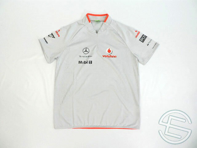 【送料無料】 マクラーレン 2009年 支給品 ヒューゴボス製 アルコール版 ストレッチ素材 ハーフZIP Tシャツ メンズ M 4/5 (海外直輸入 F1 非売品グッズ)