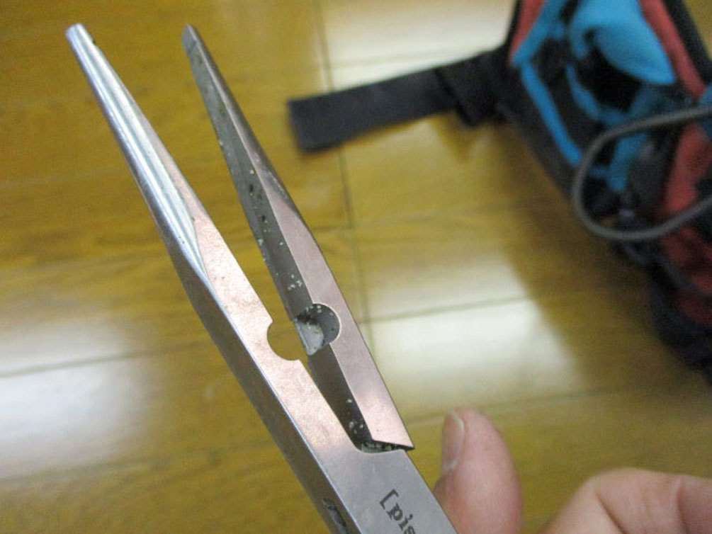 スミス ピシーズ フィッシングプライヤー FP851 ギザなし 雷魚 カゴ