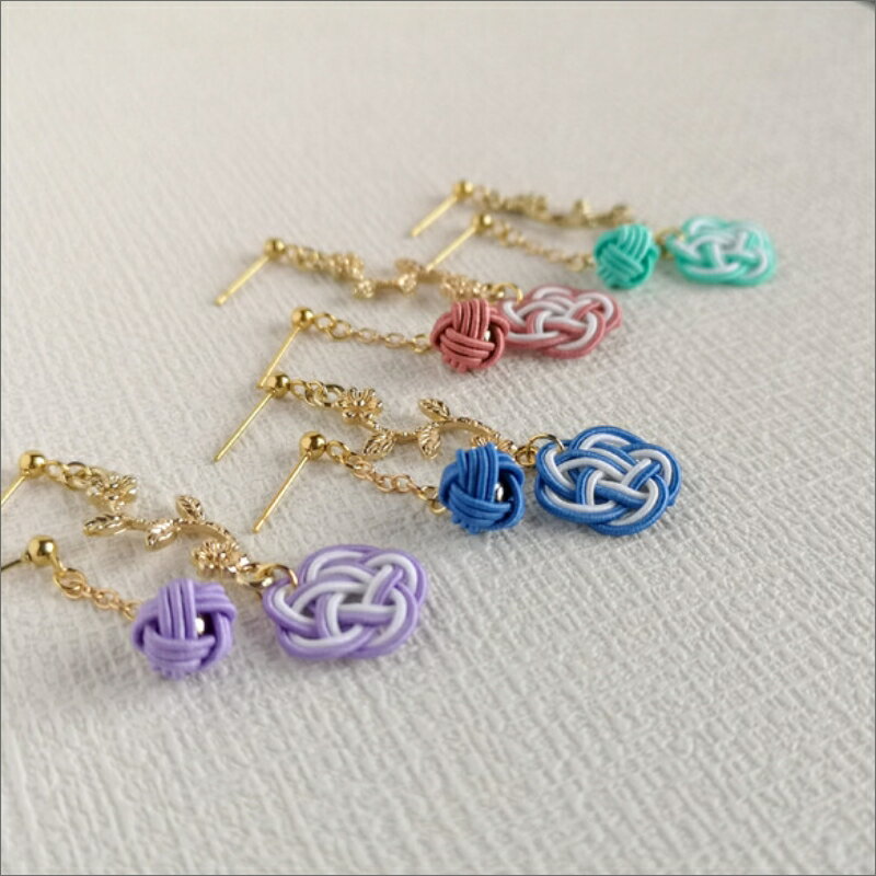 【ふるさと納税】＊すおう＊『花時』アシンメトリーピアス/水引ピアス アクセサリー ピアス 雑貨 ファッション おしゃれ かわいい きれい レディース 女性 手作り ハンドメイド 両耳 花柄