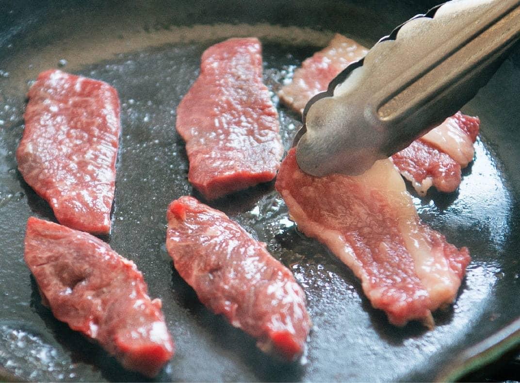 【ふるさと納税】赤身肉の旨味が特徴の日本在来和牛を引き継ぐ牛肉。「いぶさな焼肉800g」が大人気返礼品になっている理由とは　ふるさと納税　人気　返礼品　ランキング