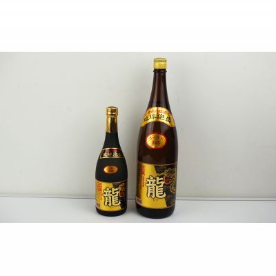 【ふるさと納税】琉球泡盛「龍」ゴールド1800ml＆720ml2本セット計2520ml 水割り ロック お湯割り 焼酎 飲料 定番 初心者 飲みやすい 地酒 お酒 贈り物 沖縄 辰 ドラゴン 湧水 ギフト お土産 人気 古酒 マイルド