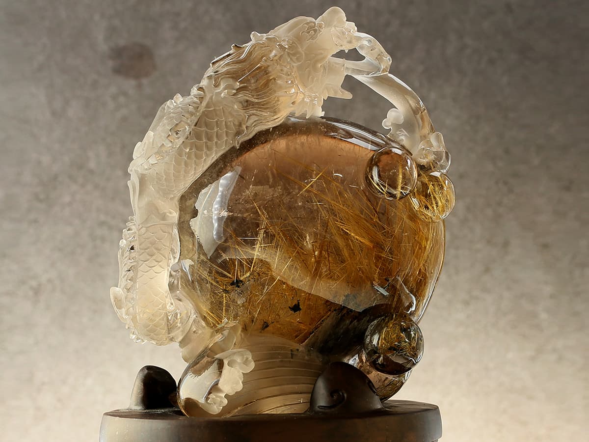 タイチンルチル 龍彫り物（木製台座付き） No.3 [ 画像現物・一点物 ] パワーストーン 天然石 FORESTBLUE フォレストブルー【s-200114】