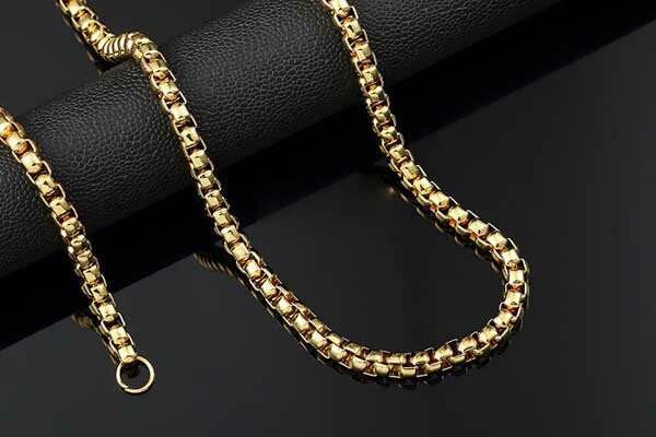 送料無料長大ゴールド重厚ネックレス...