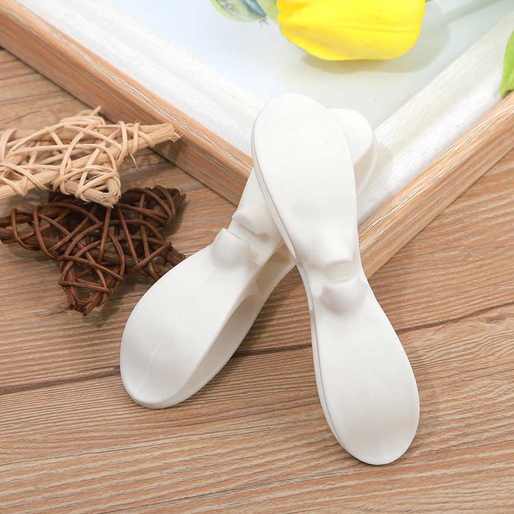 整頓 コード ケーブルクリップ コード整理 巻き取り まとめる 巻き付け式 【12個入り】 両面テープ ケーブルホルダー コードリール 配線隠し 粘着式 充電ケーブル シリコン製 コード 車載用 コンセント 収納 キッチン家電