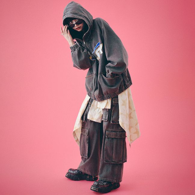楽天GALFY公式 楽天市場店GALFY OFFICIAL 【ダーティーデニムワイドカーゴ】 ガルフィー ヤンキー オシャレ おしゃれ かわいい かっこいい メンズ レディース 男女兼用 ユニセックス 黒 青 茶 ブラック インディゴ ブラウン 143001