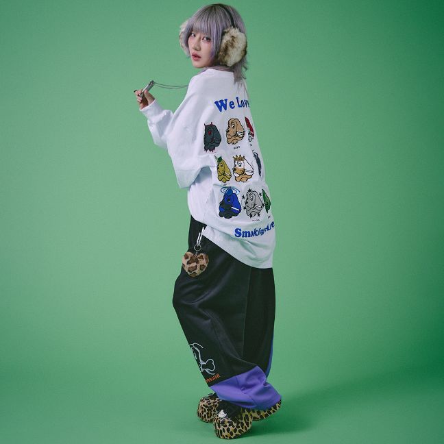 楽天GALFY公式 楽天市場店GALFY OFFICIAL 【ヤニラバーズロンTee】 ガルフィー ヤンキー オシャレ おしゃれ かわいい かっこいい メンズ レディース 男女兼用 ユニセックス 白 黒 青 ホワイト ブラック ブルー 144029