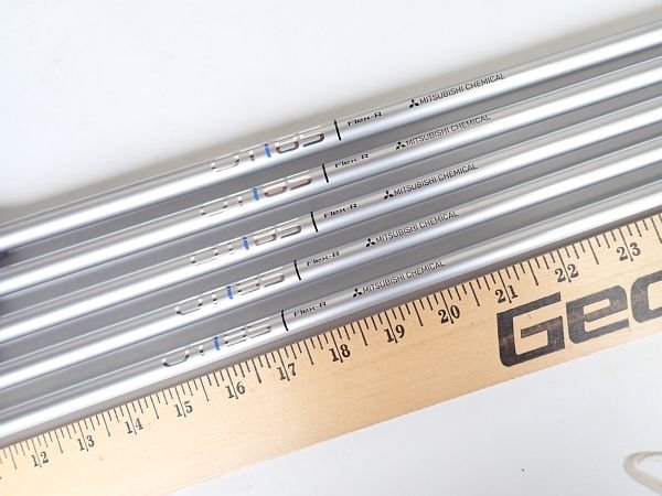 商品説明 ◎メーカー：三菱レイヨン◎商品名：OT i85 ◎シャフト： ◆状態ランクは当店独自の基準に基づいた評価でございますため、ご参考までにご覧ください。 ◆掲載画像・内容以外にもキズ・汚れ等がある場合がございます。 ◆神経質な方のご入札はご遠慮願います。 ◆複数モールでも販売しておりますので注文後キャンセルする場合ございます。 ◆新品、中古とも保証書は付属しておりません。 ●上記内容と詳細事項をよくご確認の上、ご購入お願いします。