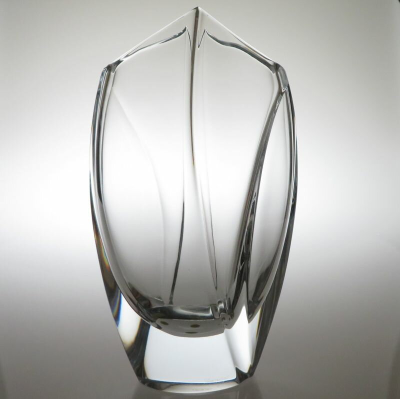 乐天商城 - バカラ 花瓶 ● ジベルニー フラワーベース ベース クリスタル 花器 22.5cm Giverny