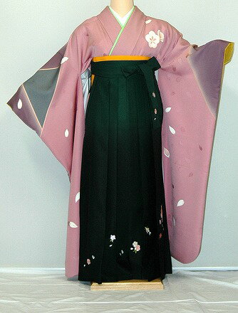 Rakuten - 【レンタル】振袖、袴（刺繍はかま）レンタル【赤・ピンク・赤紫系】【HF816】標準/L寸/7号/9号/11号/13号/冬春キャンペーン