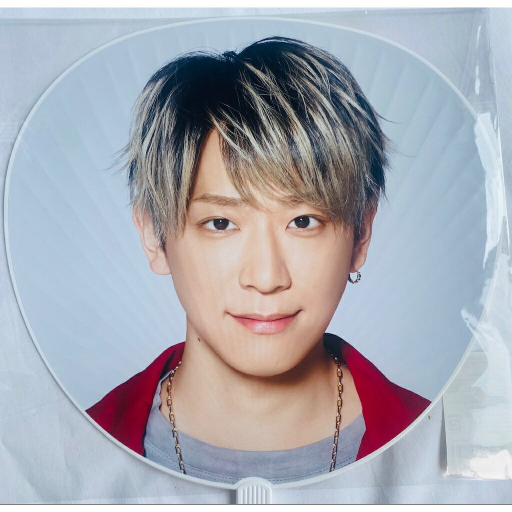 NEWS 【 ジャンボうちわ （ 小山慶一郎 ） 】20th Anniversary LIVE 2023 NEWS EXPO オフィシャルグッズ ニュース 増田貴久 小山慶一郎 加藤シゲアキ アニバーサリー うちわ 応援グッズ