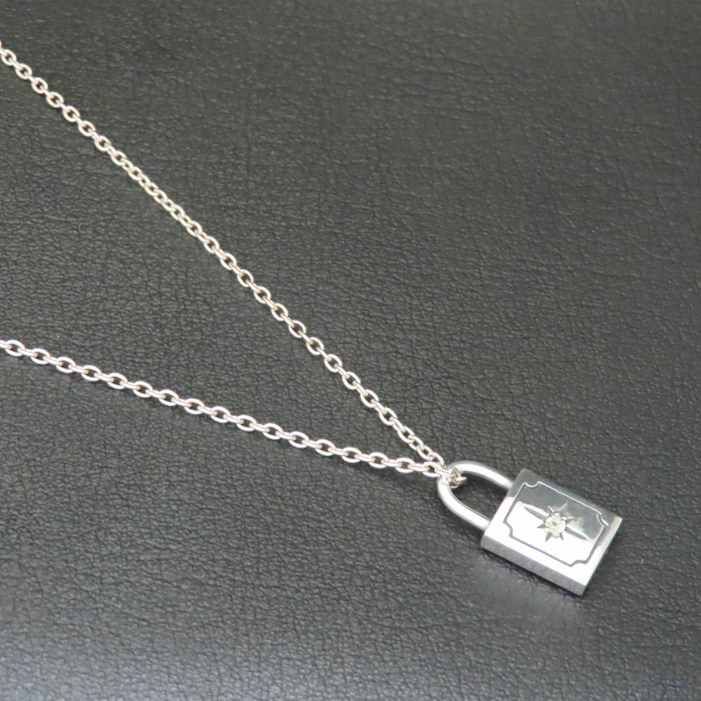 太陽南京錠ネックレス シルバー925 【刻印無料】 南京錠 鍵 カギ キー 太陽 ネックレス ペンダント 天然石 誕生石 シルバー シルバーアクセサリー メンズ ユニセックス クリスマス 誕生日 父の日 プレゼント ハンドメイド 手作り 彫金 箱 ジュエリーボックス Grand Galleriaの商品画像 2