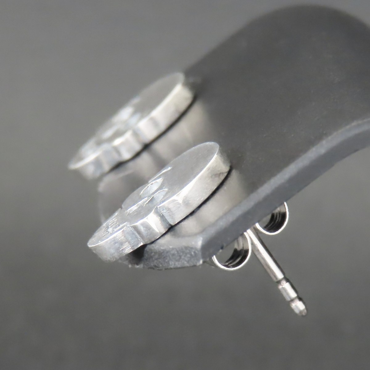 【送料無料】【Grand Galleria グランドガレリア】 スカル 髑髏 ドクロ ピアス ピアス 両耳 シルバーアクセサリー シルバー925 ハンドメイド 手作り メンズ ユニセックス 彼氏 誕生日 プレゼント ギフト包装