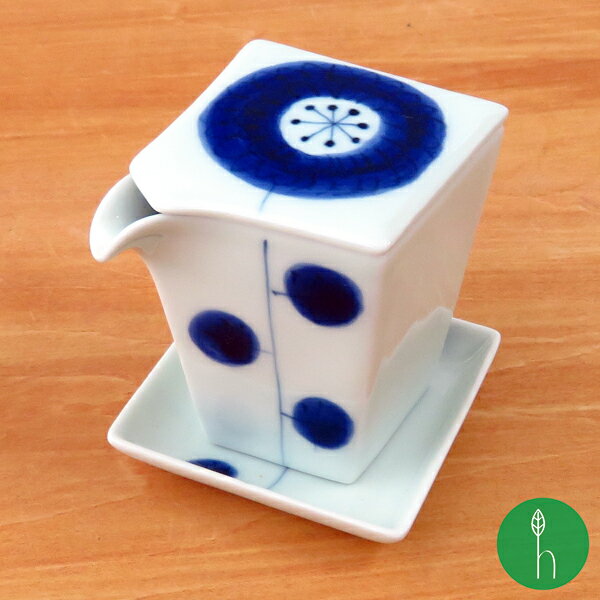 花もよう 台付汁次 | (汁次:約8.5×7×7cm/容量:約80cc / 台皿:約6.5×6.5×1cm)浜陶 一峰窯 有田焼 磁器 醤油差し 汁次 可愛い ...