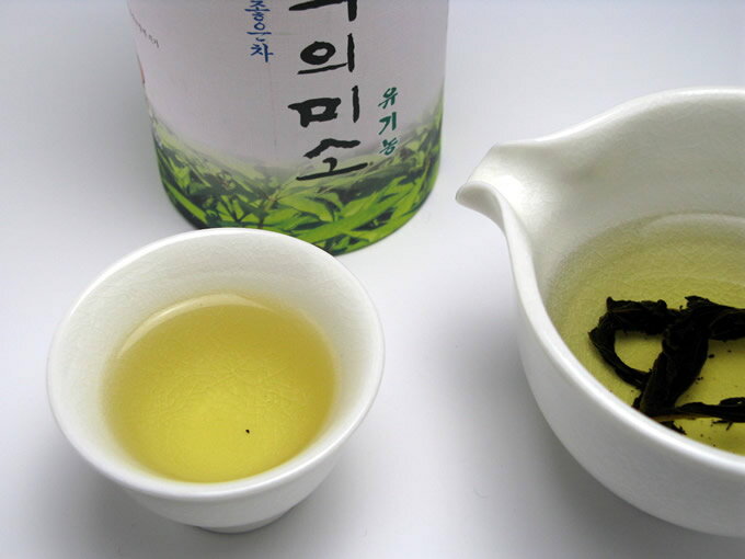水菊茶（あじさいの葉茶）（25g）茶葉　配送方法（宅配便350 or ゆうパック）　送料無料便はご利用できません　【smtb-k RCP 韓国伝統茶 健康茶】のサムネイル