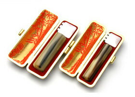 送料無料◆印鑑・はんこ/銀行印・認め印 SMセット(銀行印 12mm/認印 12mm) 牛角(濃色)【赤-金枠】[印鑑 銀行印/認印/印鑑ケース付き 2本 セット/名前 ハンコ/判子/ギフト プレゼント お祝い 贈り物]