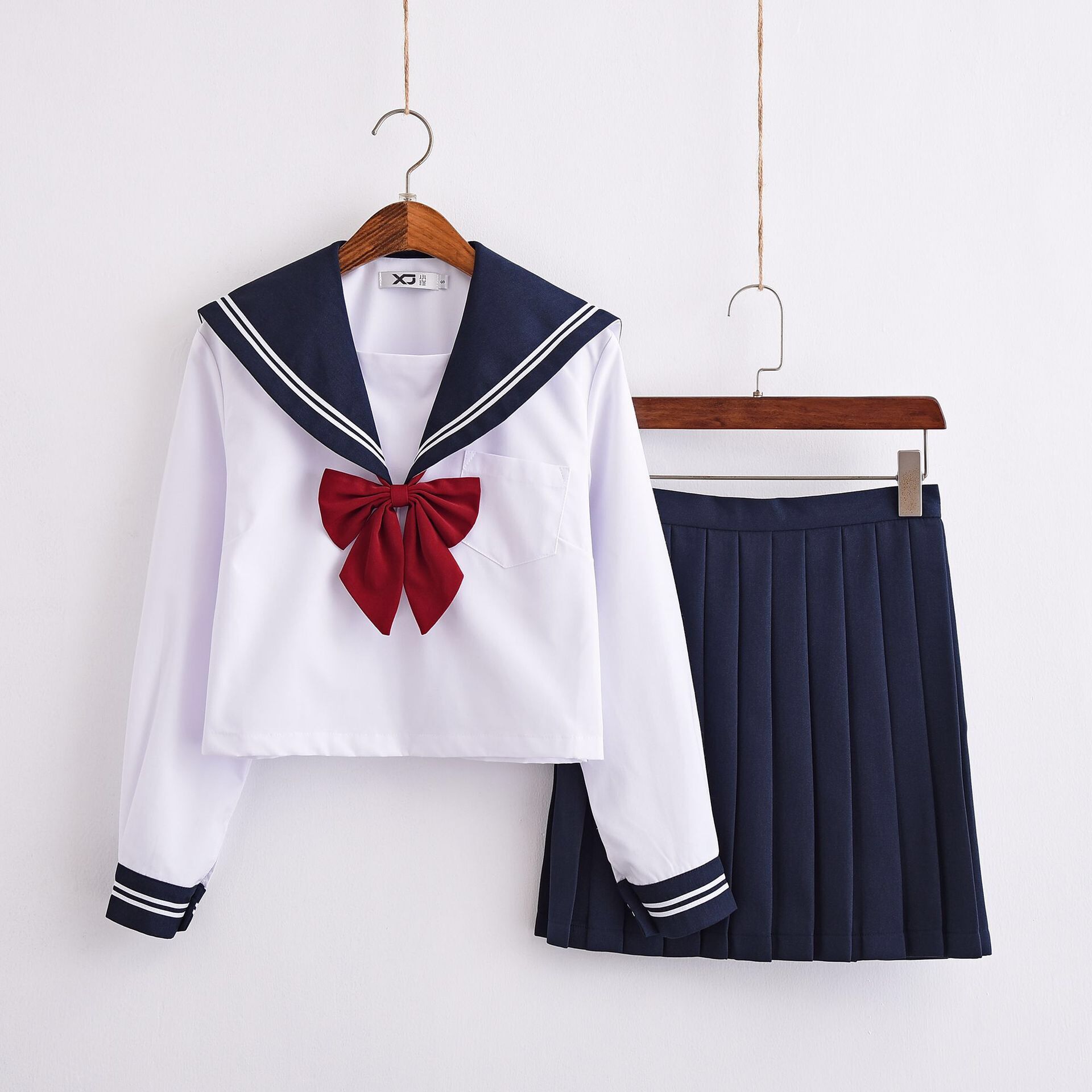 学生服 セーラー服 レディース 白色長袖＋ネイビースカート＋赤色蝶結び 上下セット 大人 クリスマス セーラー服 ハロウィン セクシー　コスチューム 女子制服　JK制服　コスプレ 高校生 可愛い 衣装 JK服 学園祭