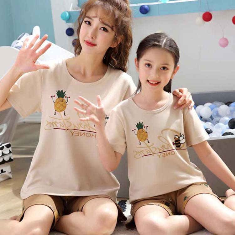 パジャマ 親子コーデ 親子 ペアルック Tシャツ 半ズボン 親子ペア 半袖トップス 夏 キャラクタ柄 お揃いコーデ ママ 母 女の子 姉妹 学生 ジュニア シンプル ナイトウェア 部屋着