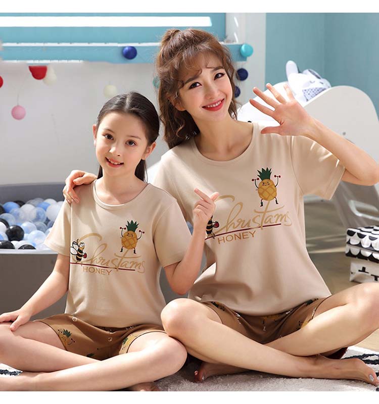パジャマ 親子コーデ 親子 ペアルック Tシャツ 半ズボン 親子ペア 半袖トップス 夏 キャラクタ柄 お揃いコーデ ママ 母 女の子 姉妹 学生 ジュニア シンプル ナイトウェア 部屋着