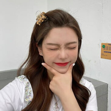 バンスクリップ 熊 ヘアクリップ ヘアピンヘアアクセサリー 髪留め ヘアアレンジ シンプル パッチンどめ 子供 女の子 花 パッチン留め ミニ 小さい プチプラ ピン ヘアアクセ キッズ お呼ばれ 前髪留め 髪飾り シンプル キュート 大人