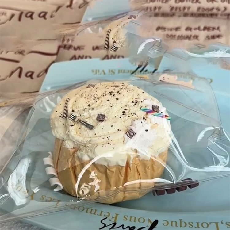 スクイーズ 水感スクイーズ 大きいパン 弾力性が高く 水感 パン型 ケーキ スクイーズケーキおもちゃ 食べ物スクイーズ 面白い 袋に押し込んで ゆっくりと反発し パーティーの記念品やストレス解消のおもちゃとして最適で hokkaido-bussankan-10001394 北海道物産館 サンプル画像2