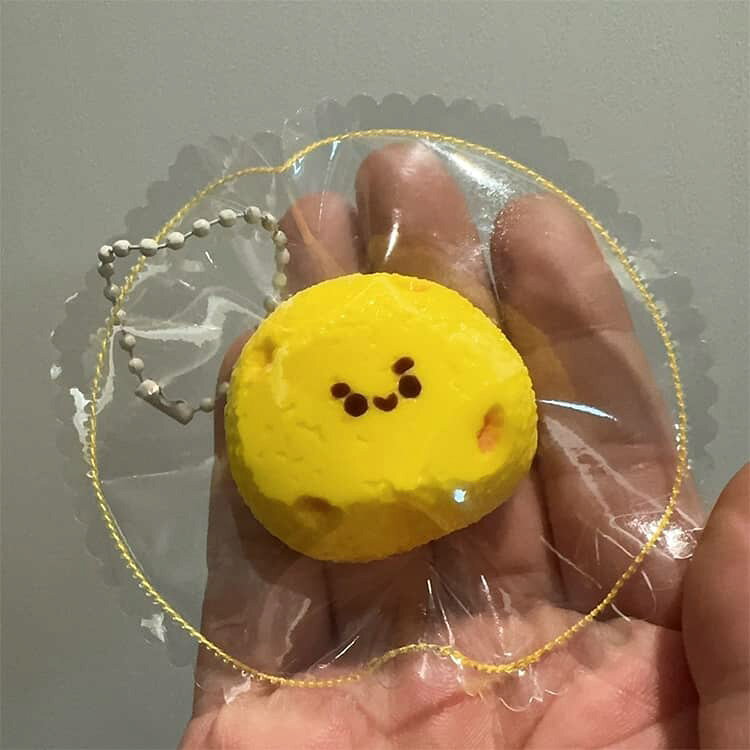 水感 水感 スクイーズおもちゃ ポテト スクイーズ 低反発 ミニ ぷるぷる ぷにぷに 柔らか 癒し じゃがいも 泥感 水感 クリーム 男の子用 子供 大人 女の子 ストレス解消 もちもち おしゃれ もっちもち パーティー 記念品 プレゼント 握って遊ぶ hokkaido-bussankan-10001577 北海道物産館 サンプル画像3
