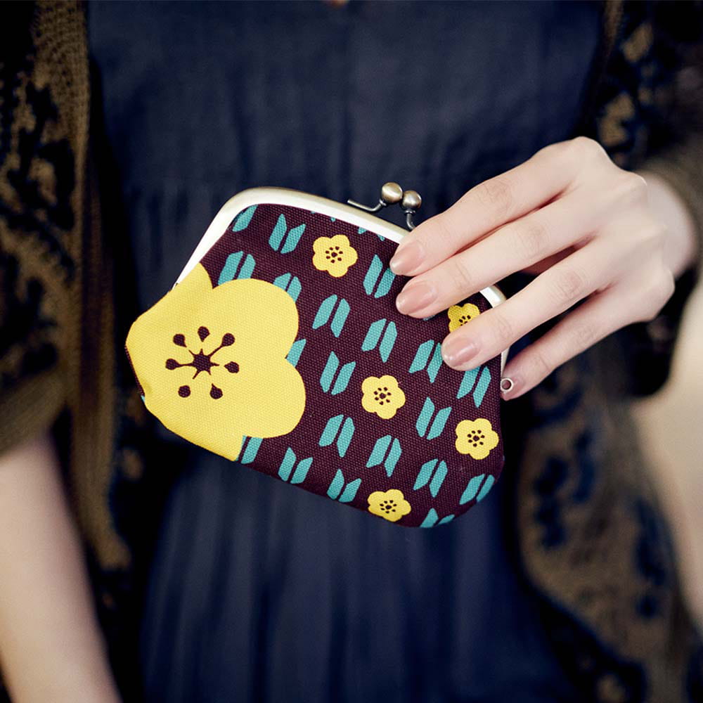 亥之吉 親子がま口 [矢絣梅] 小豆 抹茶 ミント 日本伝統柄 がま口 財布 小銭入れ 二重がま口 和モダン 和柄 お札も小銭もカードもきちんと仕分け 小物入れ ガマ口財布 京都の染め屋 オリジナル テキスタイル 無料ラッピング