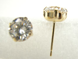 K18 キュービック ピアス 5mm [ 誕生日 プレゼント ギフト ジュエリー アクセサリー ] 送料無料