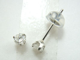 プラチナ 三本爪ダイヤモンド ピアス [ 誕生日 プレゼント ギフト ジュエリー アクセサリー ] 送料無料